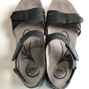 Abeo sandal excellent condition